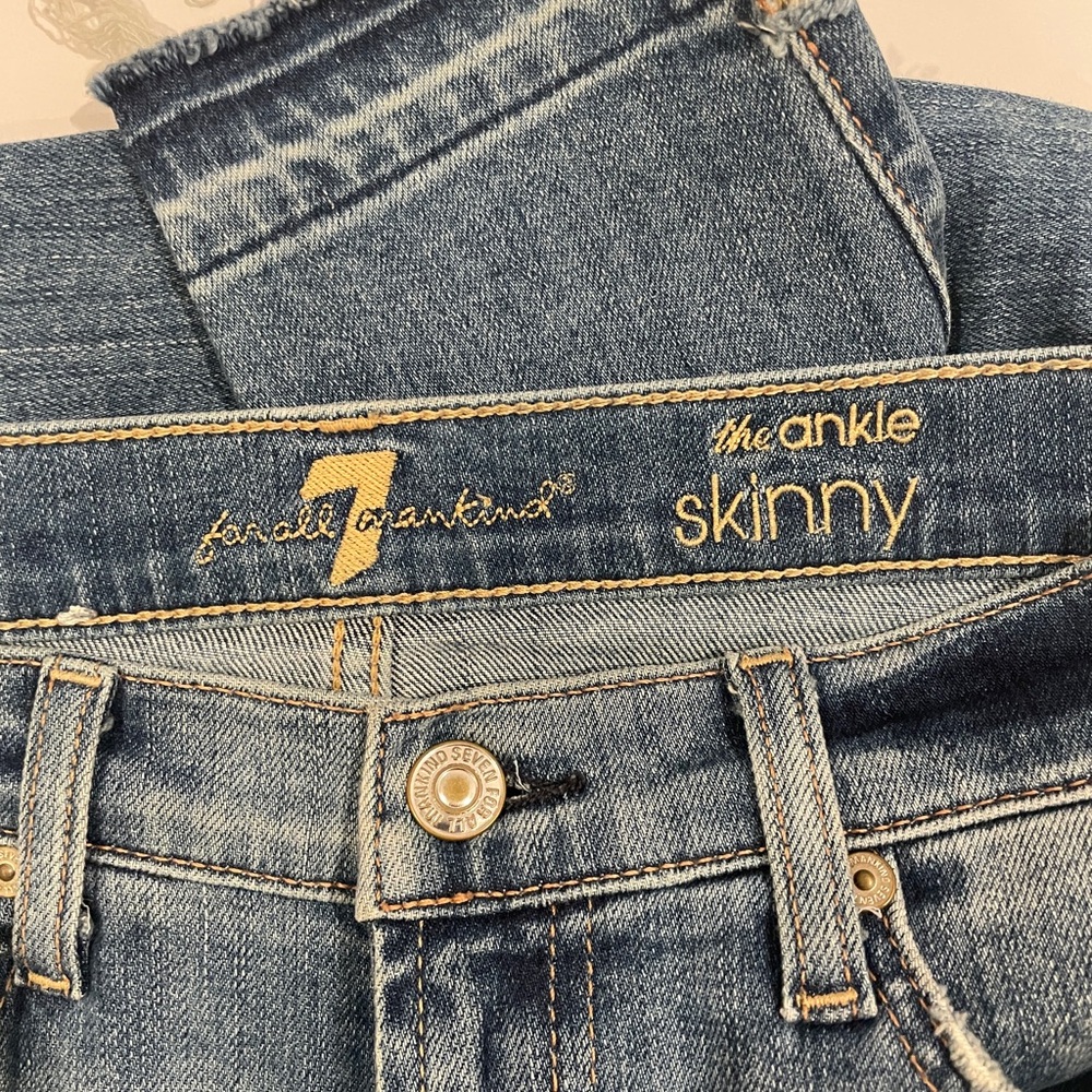 7 For All Mankind Distressed Blue Cropped Jeans - Picture 4 of 8